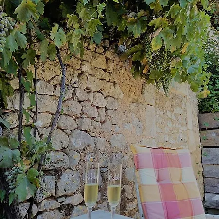 Сasa de vacaciones Les Lignons Champniers (Charente)