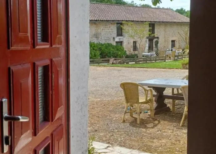 Les Lignons بيت للعطل